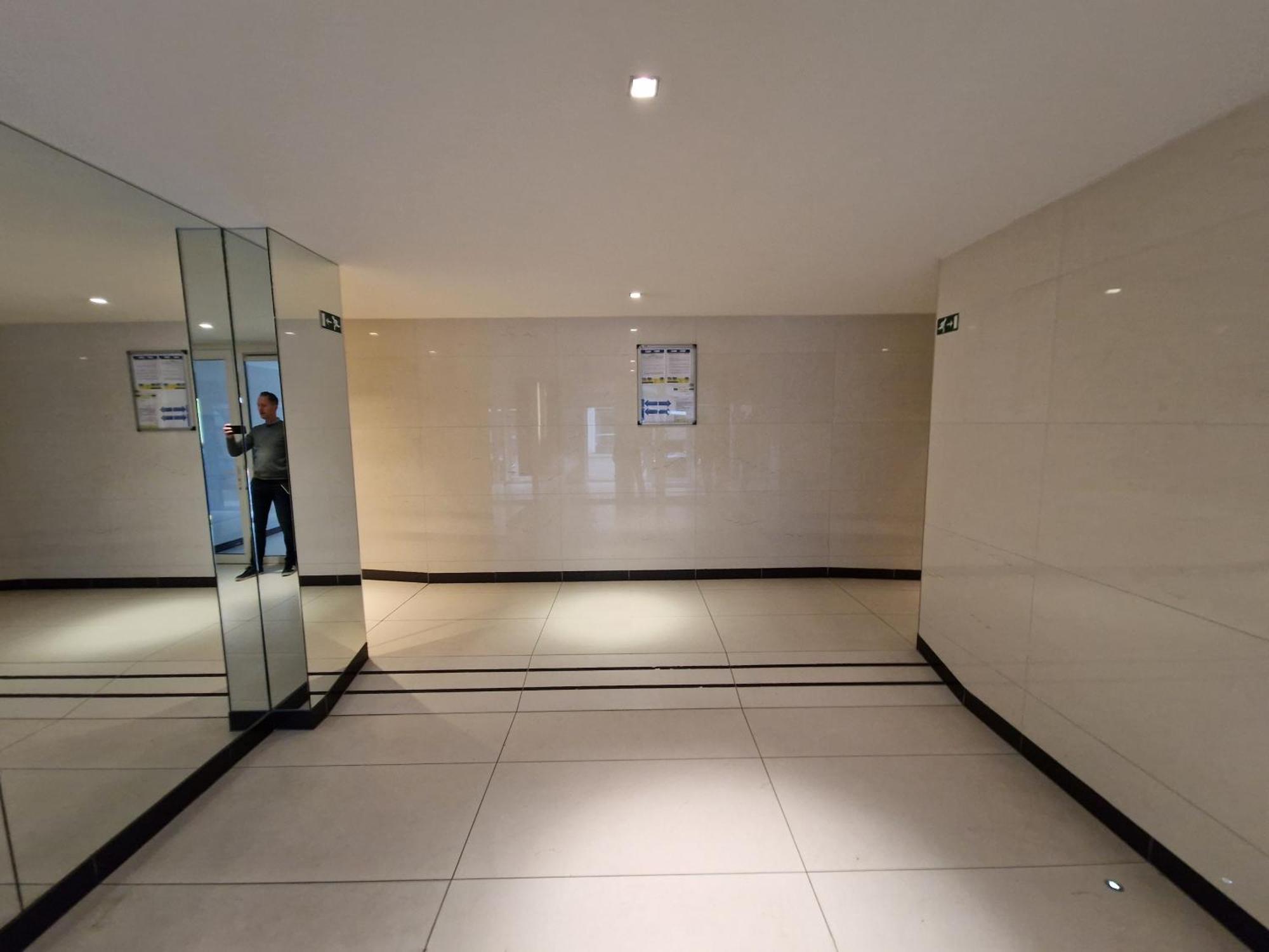 Apartment Luxueus, Ruim Op 350m Het Ostend