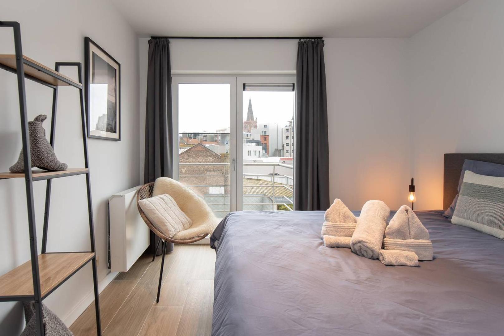 Luxueus, Ruim Op 350m Het Ostend